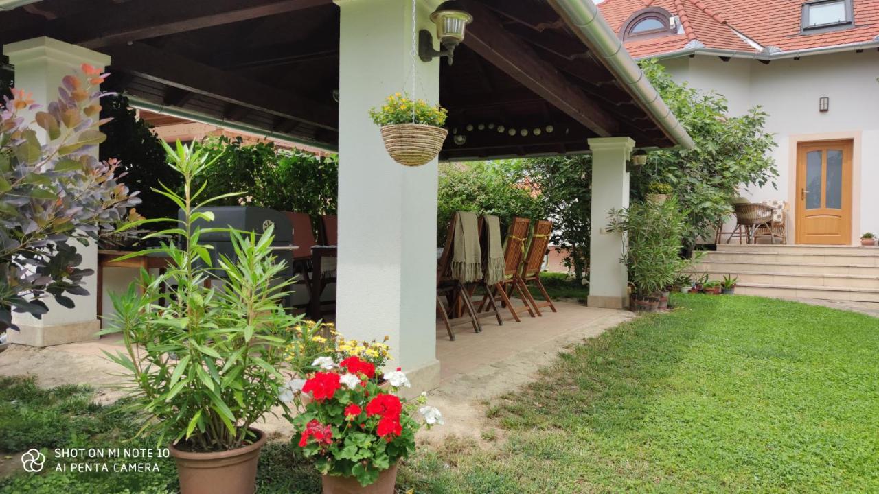 Frutta Villa Cserszegtomaj Exteriör bild